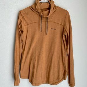 Columbia Sportswear Omni-wick mustard yellow hooded shirt.